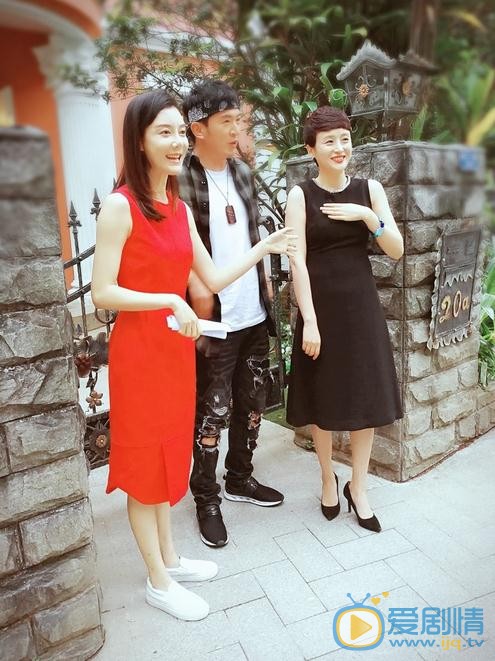 傅淼与人合照 傅淼高清写真_傅淼高清剧照