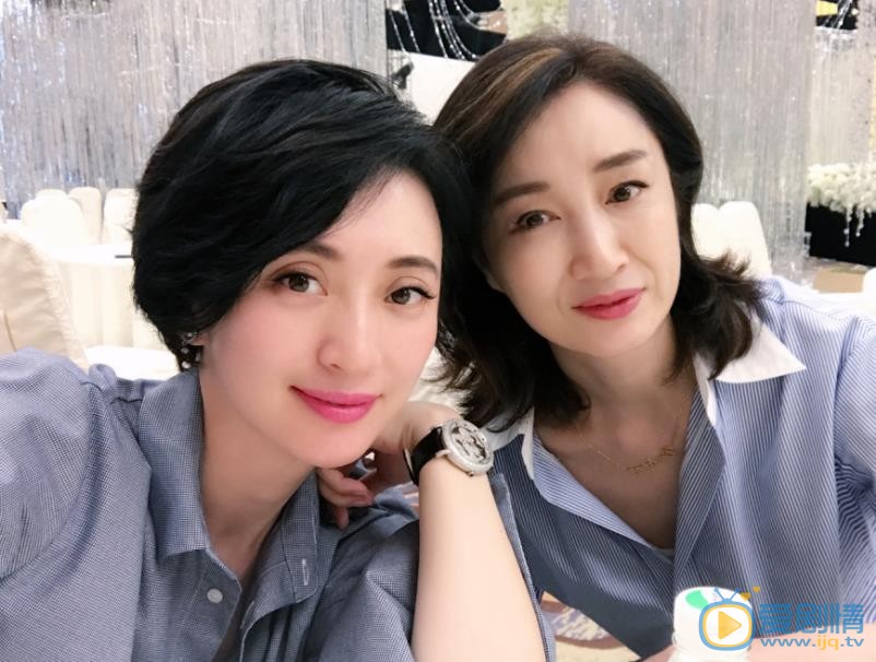 张澍朋友合照 张澍高清写真_张澍高清剧照