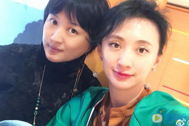 张澍朋友合照 张澍高清写真_张澍高清剧照