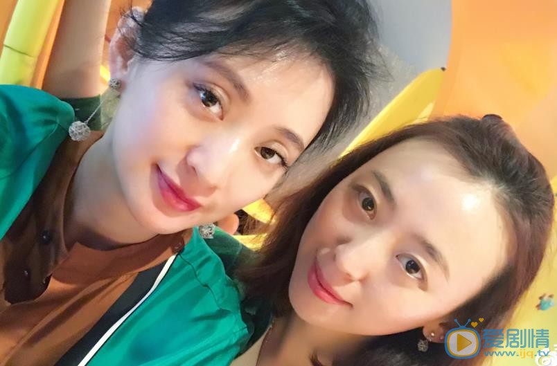 张澍朋友合照 张澍高清写真_张澍高清剧照