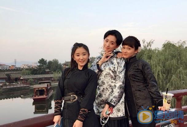 张澍朋友合照 张澍高清写真_张澍高清剧照