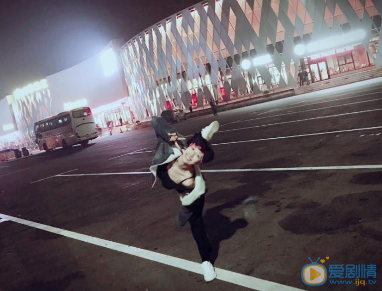阎俊希生活照 阎俊希高清写真_阎俊希高清剧照