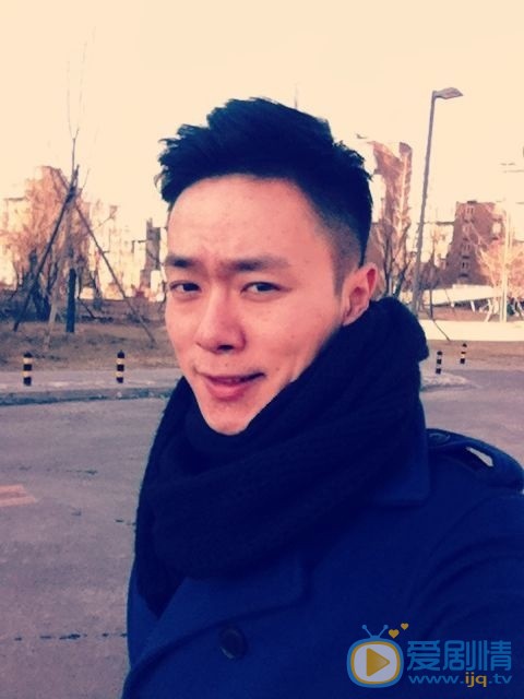 万思维个人写真 万思维高清写真_万思维高清剧照