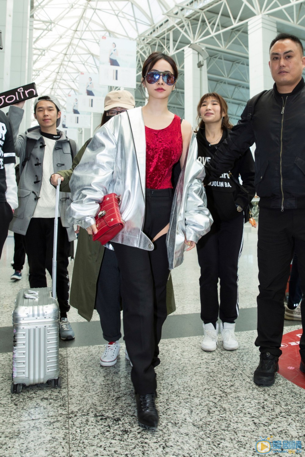 蔡依林机场照写真 蔡依林高清写真_蔡依林高清剧照