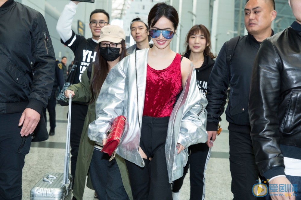 蔡依林机场照写真 蔡依林高清写真_蔡依林高清剧照