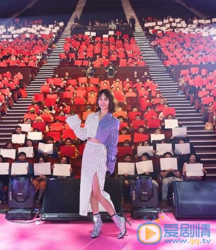 蔡依林晚礼服写真 蔡依林高清写真_蔡依林高清剧照