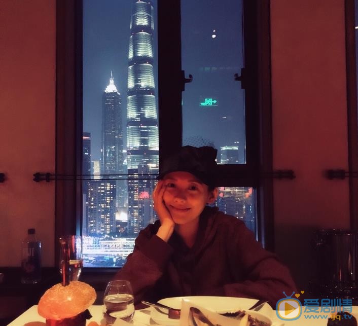 马藜生活照 马藜高清写真_马藜高清剧照