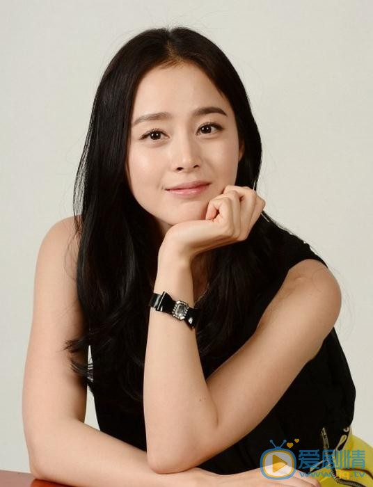 金泰希新闻图 金泰希高清写真_金泰希高清剧照