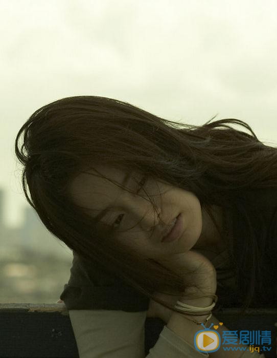 金泰希气质写真 金泰希高清写真_金泰希高清剧照