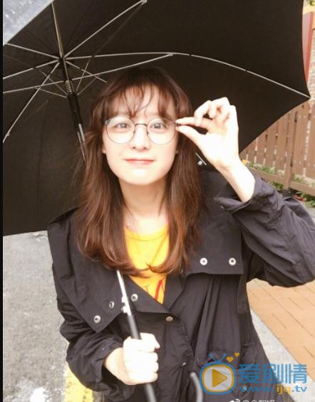 金智媛卖萌照 金智媛高清写真_金智媛高清剧照