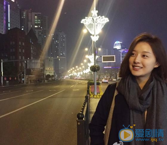 金智媛卖萌照 金智媛高清写真_金智媛高清剧照