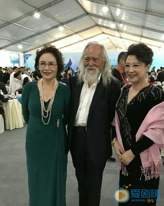 王德顺生活照 王德顺高清写真_王德顺高清剧照
