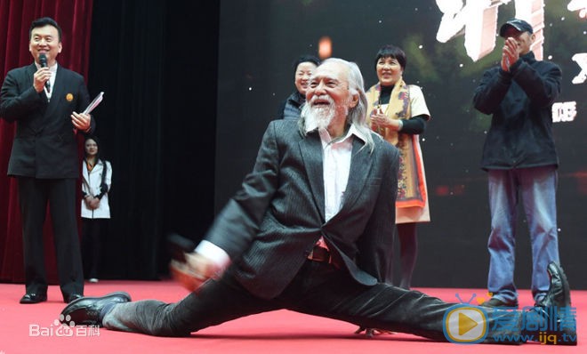 王德顺舞台走秀 王德顺高清写真_王德顺高清剧照