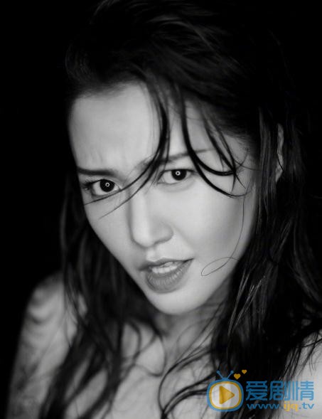 谭维维黑色写真 谭维维高清写真_谭维维高清剧照