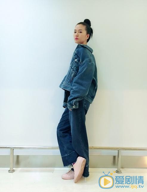 谭维维生活照 谭维维高清写真_谭维维高清剧照