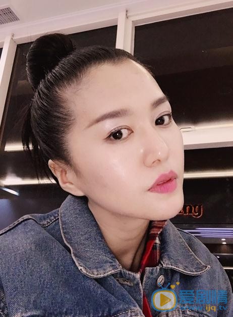 谭维维生活照 谭维维高清写真_谭维维高清剧照