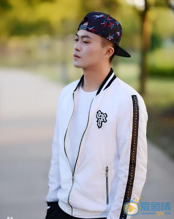 一路繁花相送阿Ken是谁扮演的？阿Ken扮演者李应七个人资料、写真及生活照欣赏