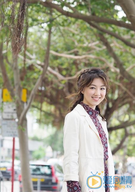 颜卓灵街拍写真 颜卓灵高清写真_颜卓灵高清剧照