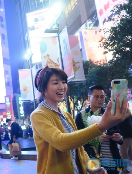 颜卓灵生活照 颜卓灵高清写真_颜卓灵高清剧照