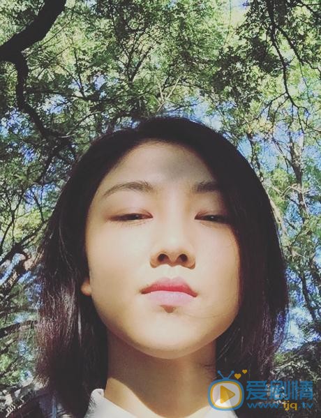 颜卓灵生活照 颜卓灵高清写真_颜卓灵高清剧照