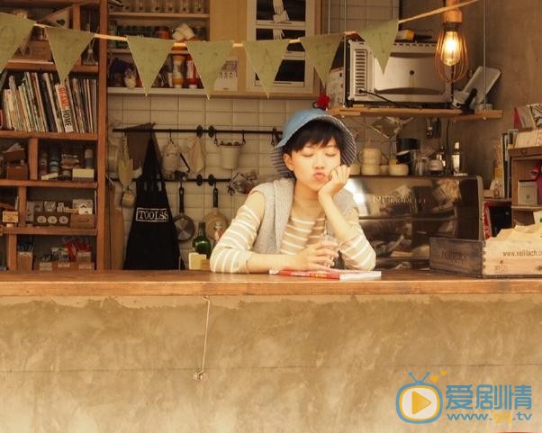 颜卓灵街拍写真 颜卓灵高清写真_颜卓灵高清剧照