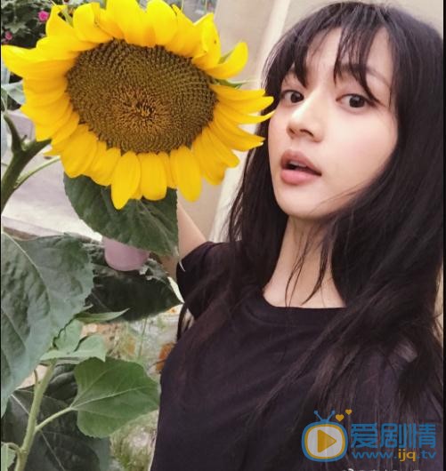 唐本生活照写真 唐本高清写真_唐本高清剧照