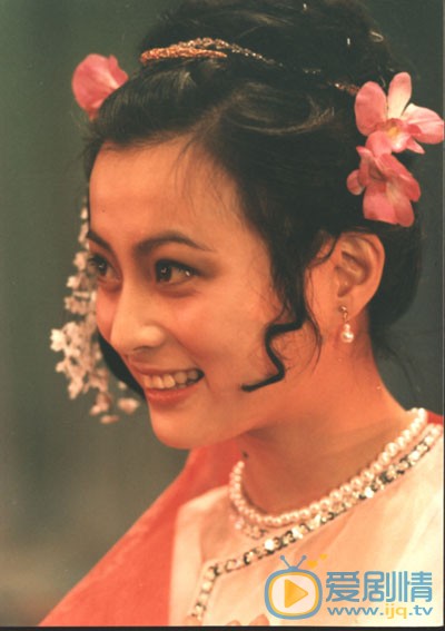 李玲玉早期青涩照 李玲玉高清写真_李玲玉高清剧照