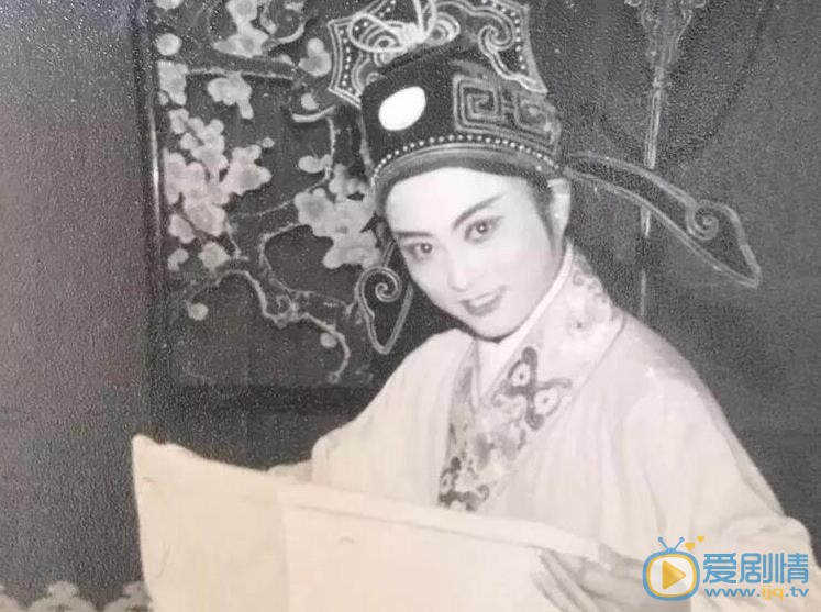 李玲玉早期青涩照 李玲玉高清写真_李玲玉高清剧照