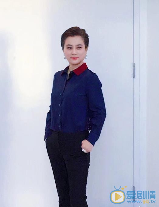李玲玉帅气大片 李玲玉高清写真_李玲玉高清剧照