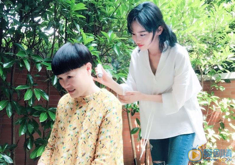 黄龄全家福 黄龄高清写真_黄龄高清剧照