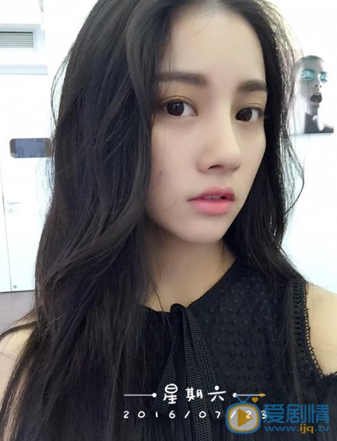 朱丽岚生活照 朱丽岚高清写真_朱丽岚高清剧照