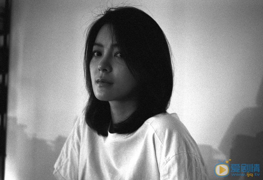 王玥兮黑白照片 王玥兮高清写真_王玥兮高清剧照