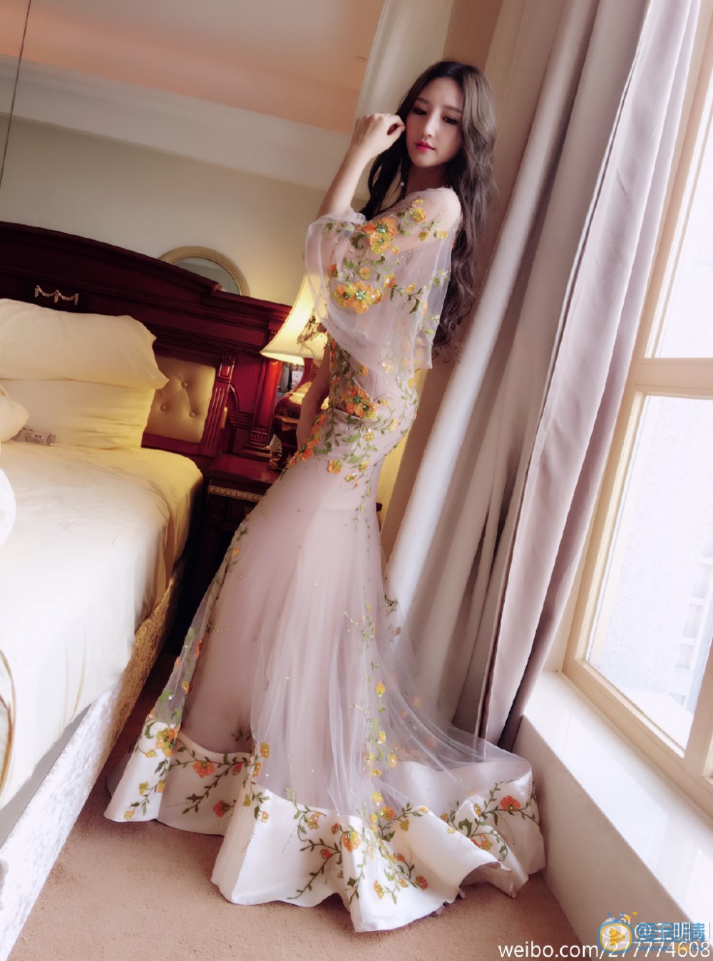 王明明性感写真 王明明高清写真_王明明高清剧照