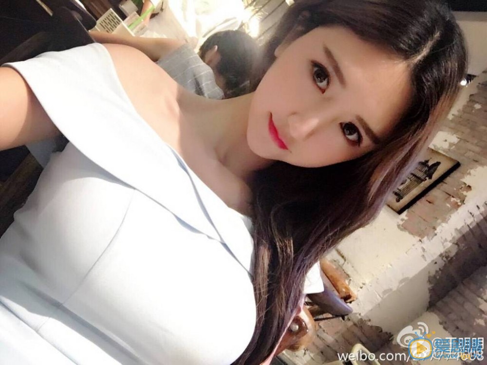 王明明可爱写真 王明明高清写真_王明明高清剧照
