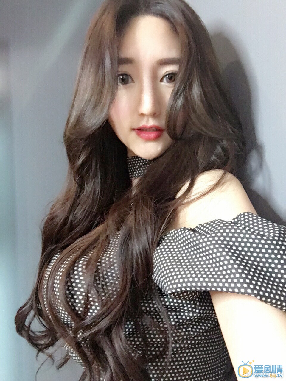 王明明可爱写真 王明明高清写真_王明明高清剧照