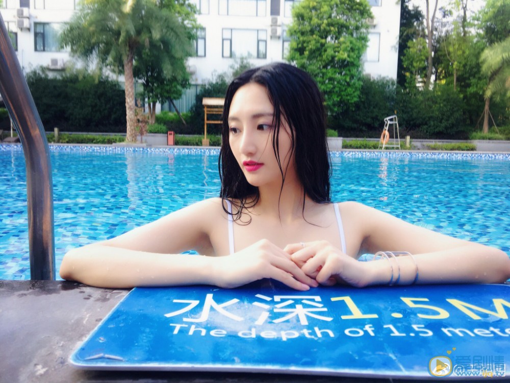 王明明清纯写真 王明明高清写真_王明明高清剧照