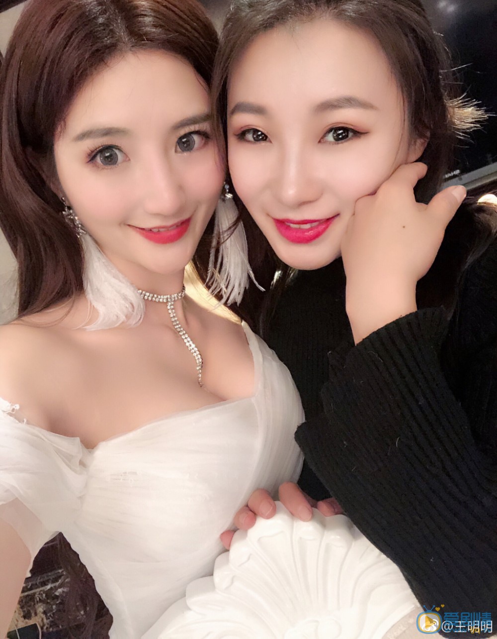 王明明生活照写真 王明明高清写真_王明明高清剧照