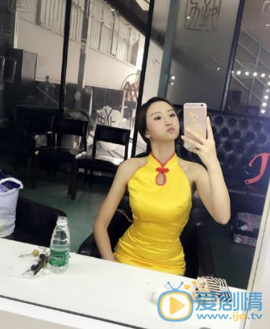 王明明广告写真 王明明高清写真_王明明高清剧照