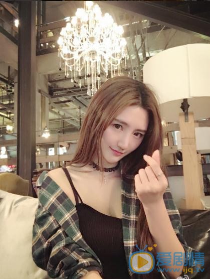 王明明文艺照写真 王明明高清写真_王明明高清剧照