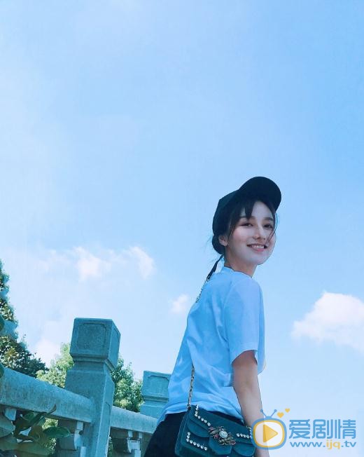 景瓷街拍写真 景瓷高清写真_景瓷高清剧照