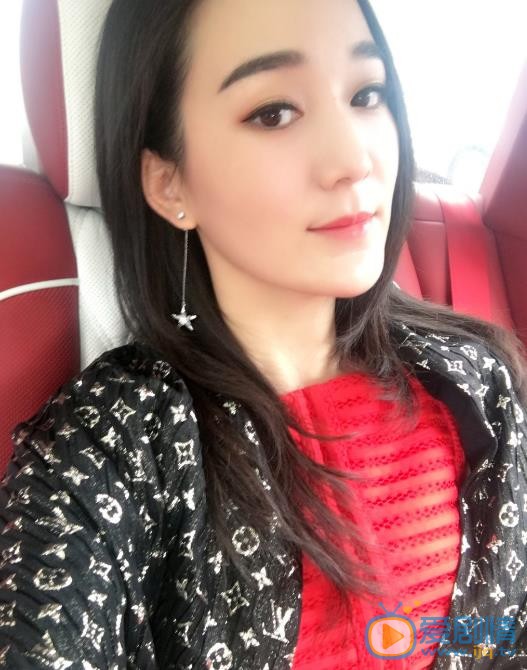 龙梅子生活照 龙梅子高清写真_龙梅子高清剧照