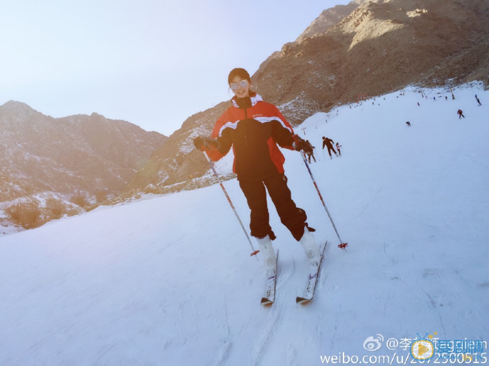 李梦颖旅行照写真 李梦颖高清写真_李梦颖高清剧照