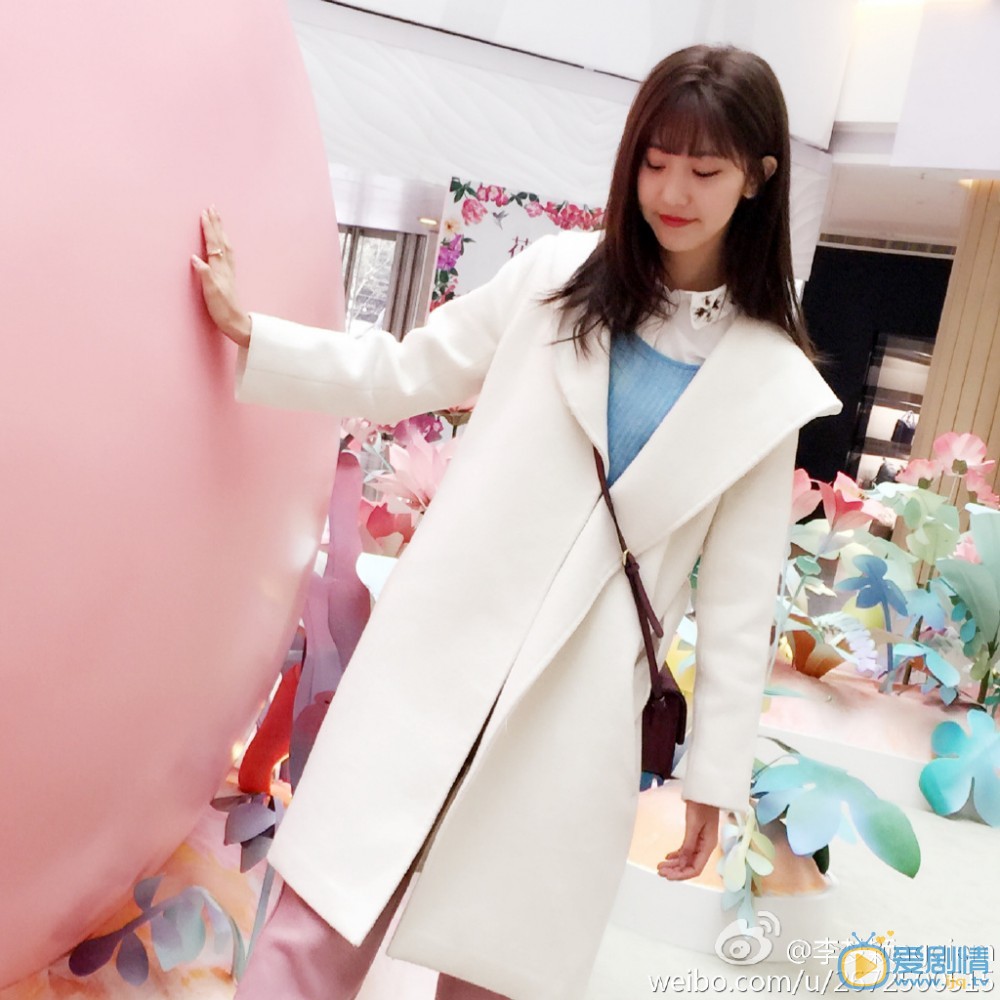 李梦颖街拍照写真 李梦颖高清写真_李梦颖高清剧照