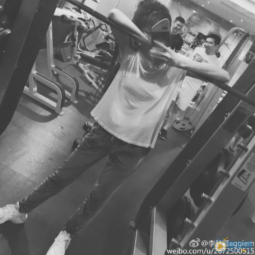 李梦颖时尚写真 李梦颖高清写真_李梦颖高清剧照
