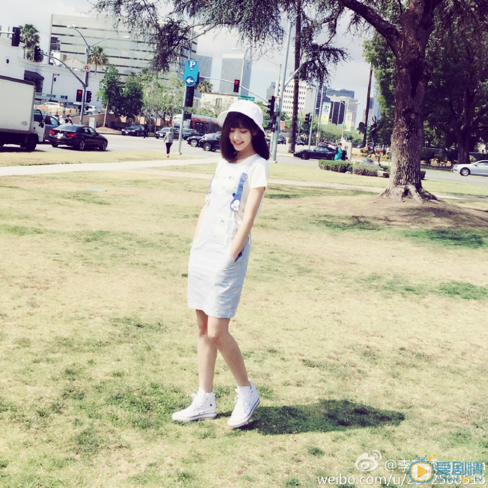 李梦颖街拍照写真 李梦颖高清写真_李梦颖高清剧照