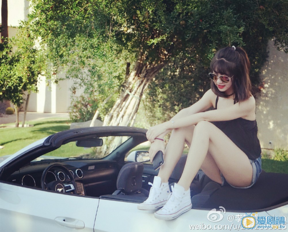 李梦颖街拍照写真 李梦颖高清写真_李梦颖高清剧照