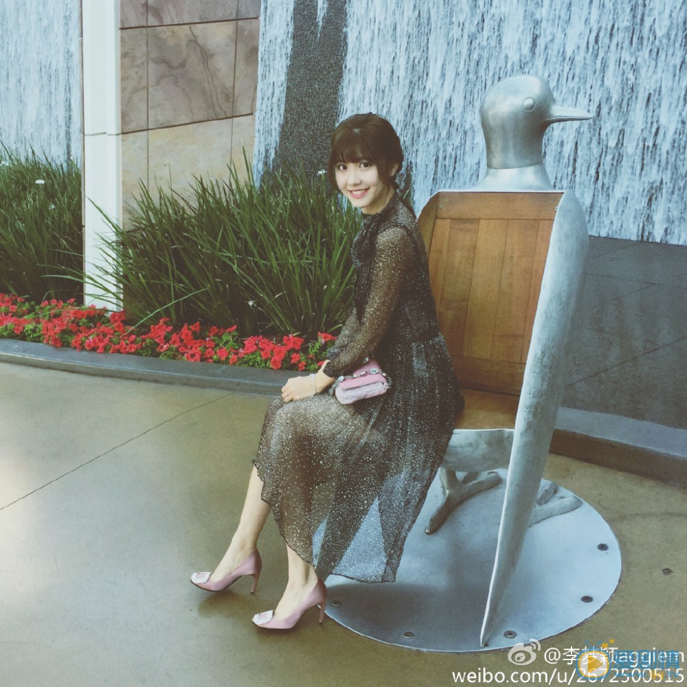 李梦颖街拍照写真 李梦颖高清写真_李梦颖高清剧照