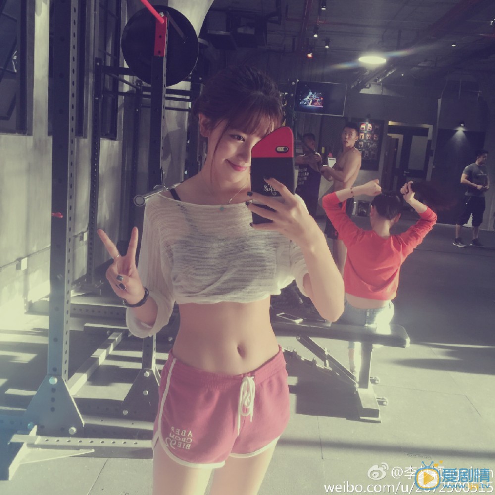 李梦颖帅气写真 李梦颖高清写真_李梦颖高清剧照