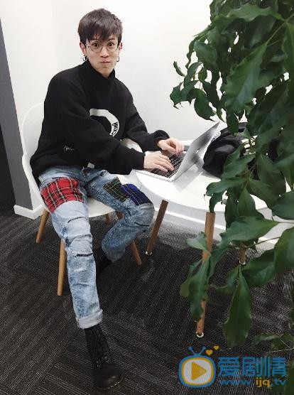 马伯骞街拍写真 马伯骞高清写真_马伯骞高清剧照