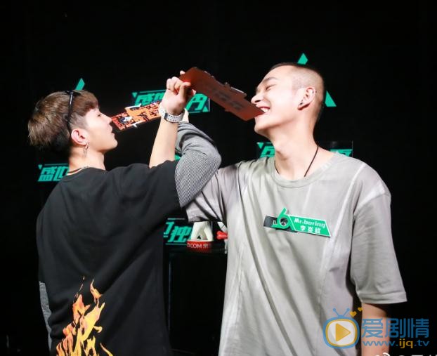 马伯骞好友合照写真 马伯骞高清写真_马伯骞高清剧照